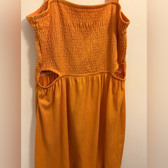 Vibrant Orange Dress - Picture 3 of 7